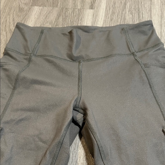 Lululemon Athletica Olive Cargo Leggings - Picture 7 of 15